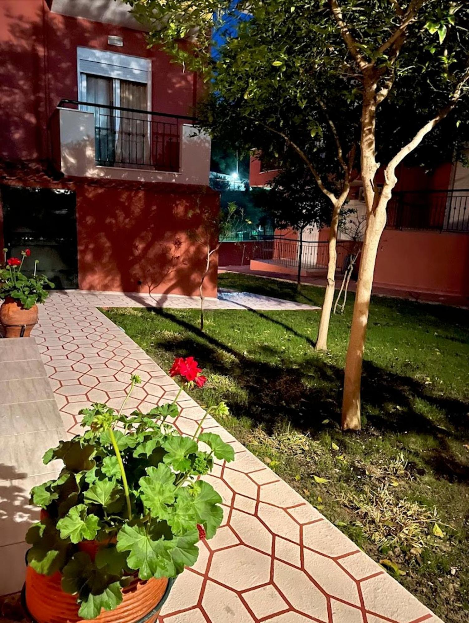 פפקוהורי Hotel Sun Sight מראה חיצוני תמונה